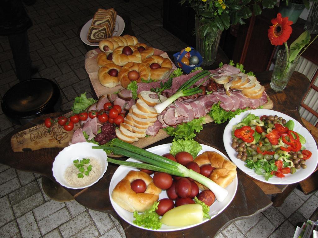 Guesthouse Zorko Gostilna Domen Шмарьешке-Топлице Экстерьер фото