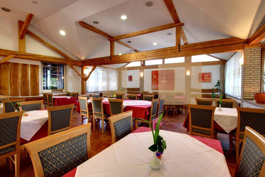 Guesthouse Zorko Gostilna Domen Шмарьешке-Топлице Экстерьер фото