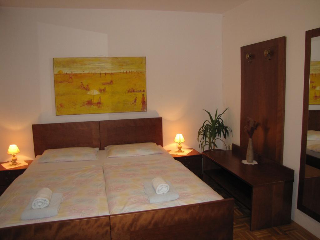 Guesthouse Zorko Gostilna Domen Шмарьешке-Топлице Экстерьер фото