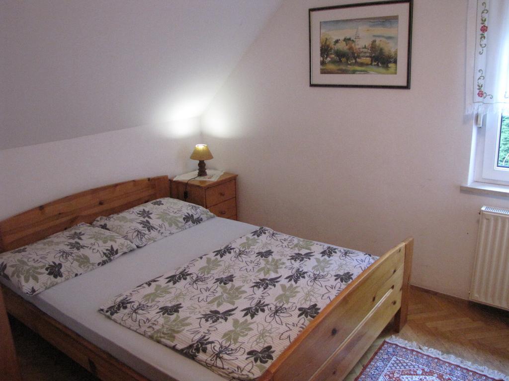 Guesthouse Zorko Gostilna Domen Шмарьешке-Топлице Экстерьер фото